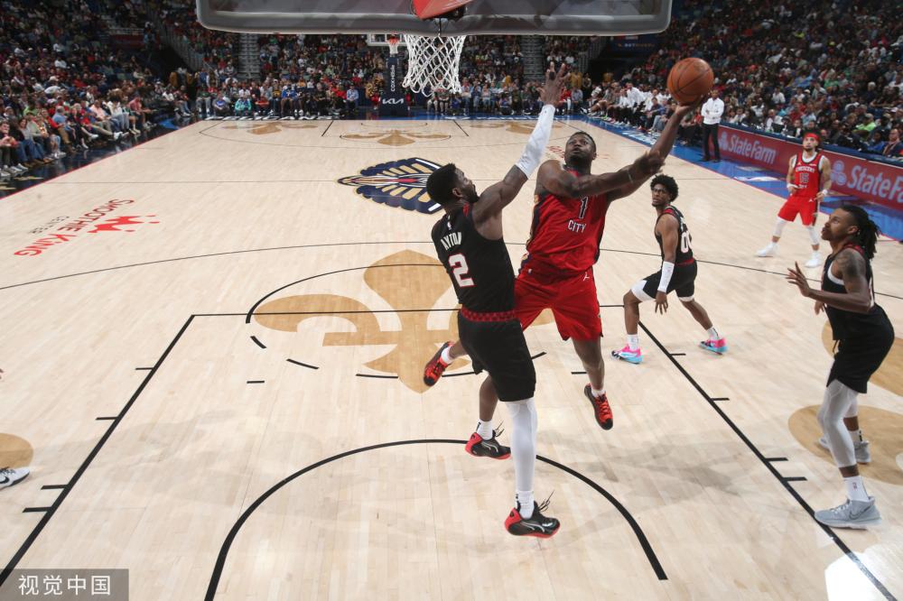 而这一点在 而这一点在