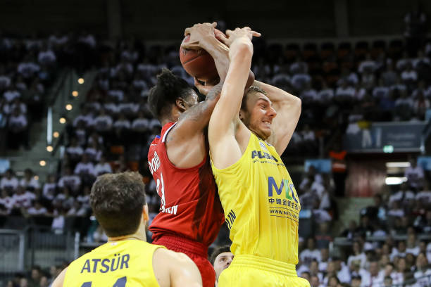 他成功演绎 他成功演绎